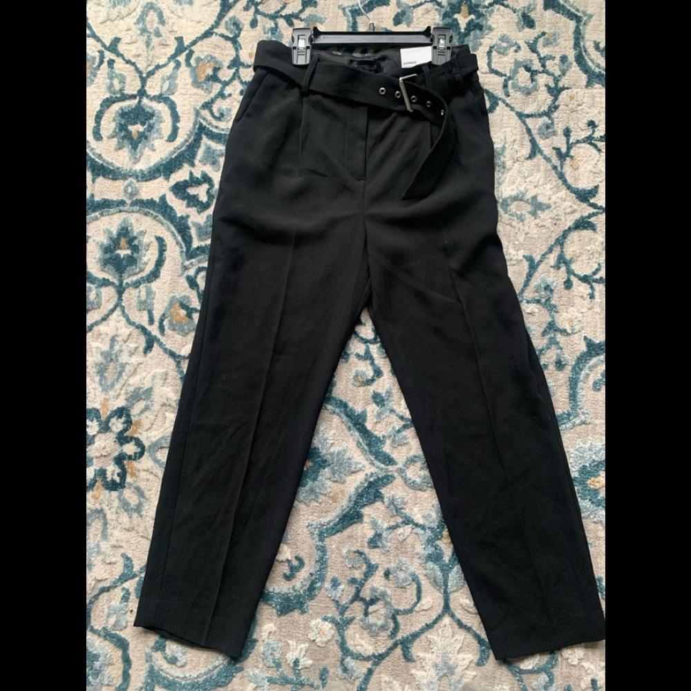 NWT EXPRESS Ankle Highrise Size: 2 short, Dress pant, dressy, casual, belted